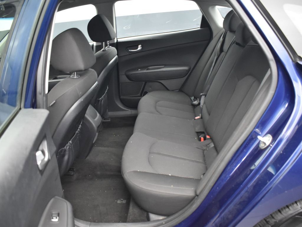 Used 2018 Kia Optima LX image 10