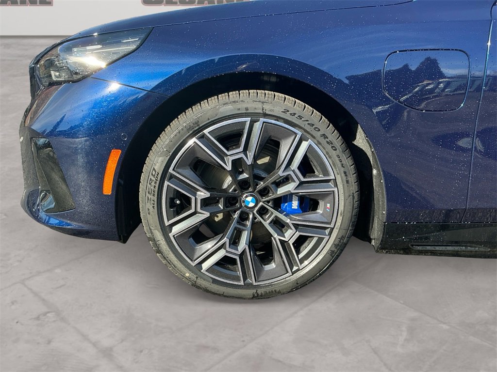 New 2026 BMW 550e xDrive image 14