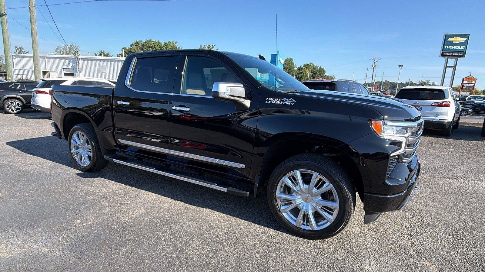 New 2026 Chevrolet Silverado 1500 High Country w/ High Country Premium Package AWD/4WD image 6