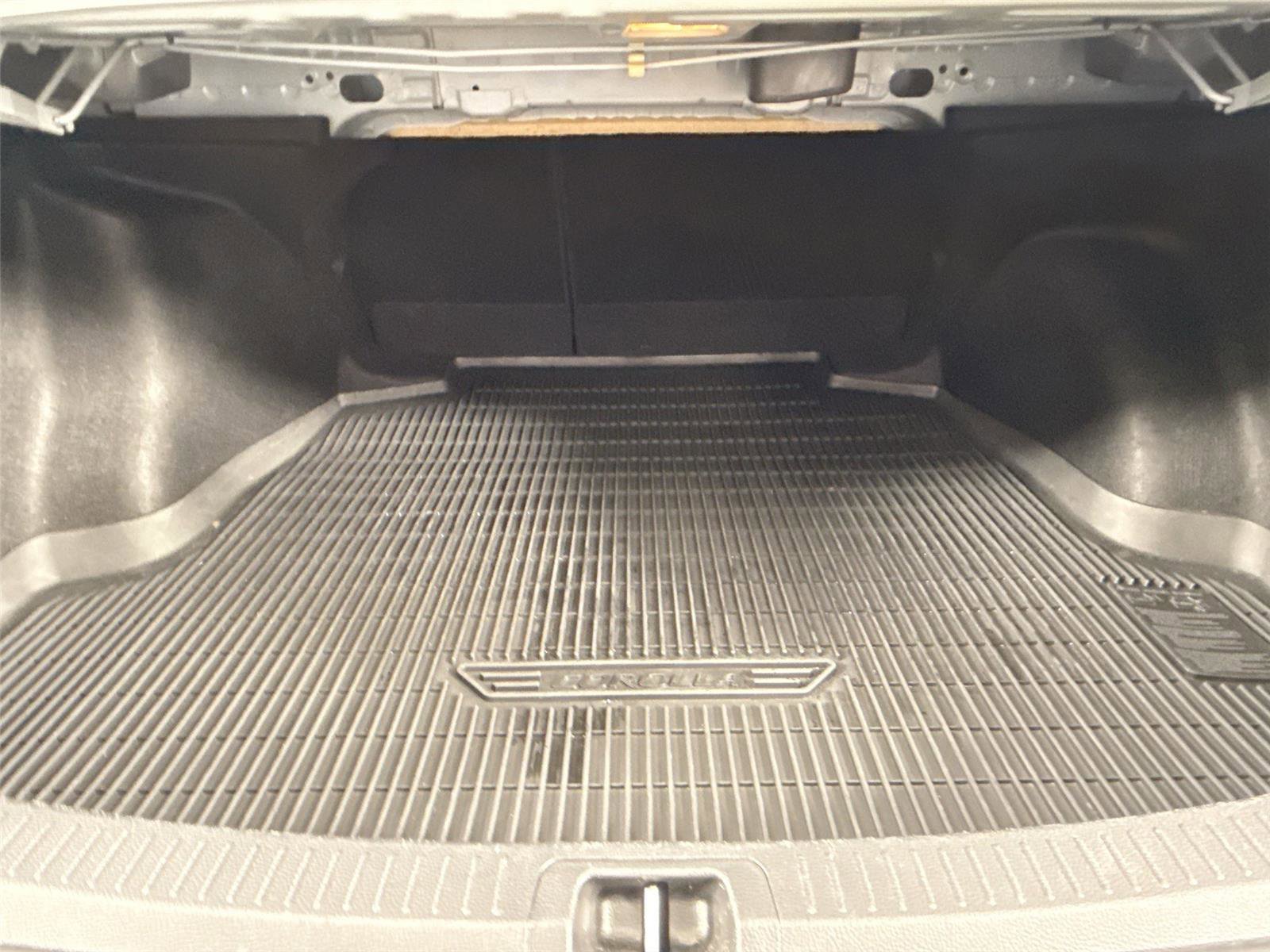 Certified 2024 Toyota Corolla LE image 34