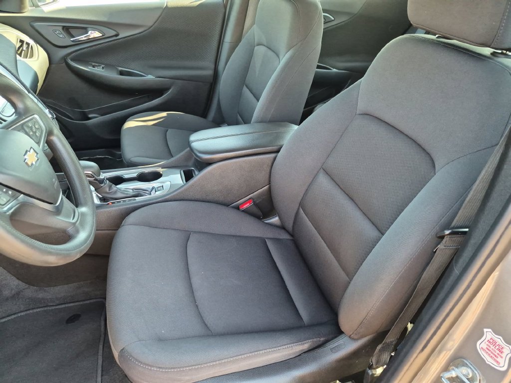 Used 2023 Chevrolet Malibu LT FWD image 17