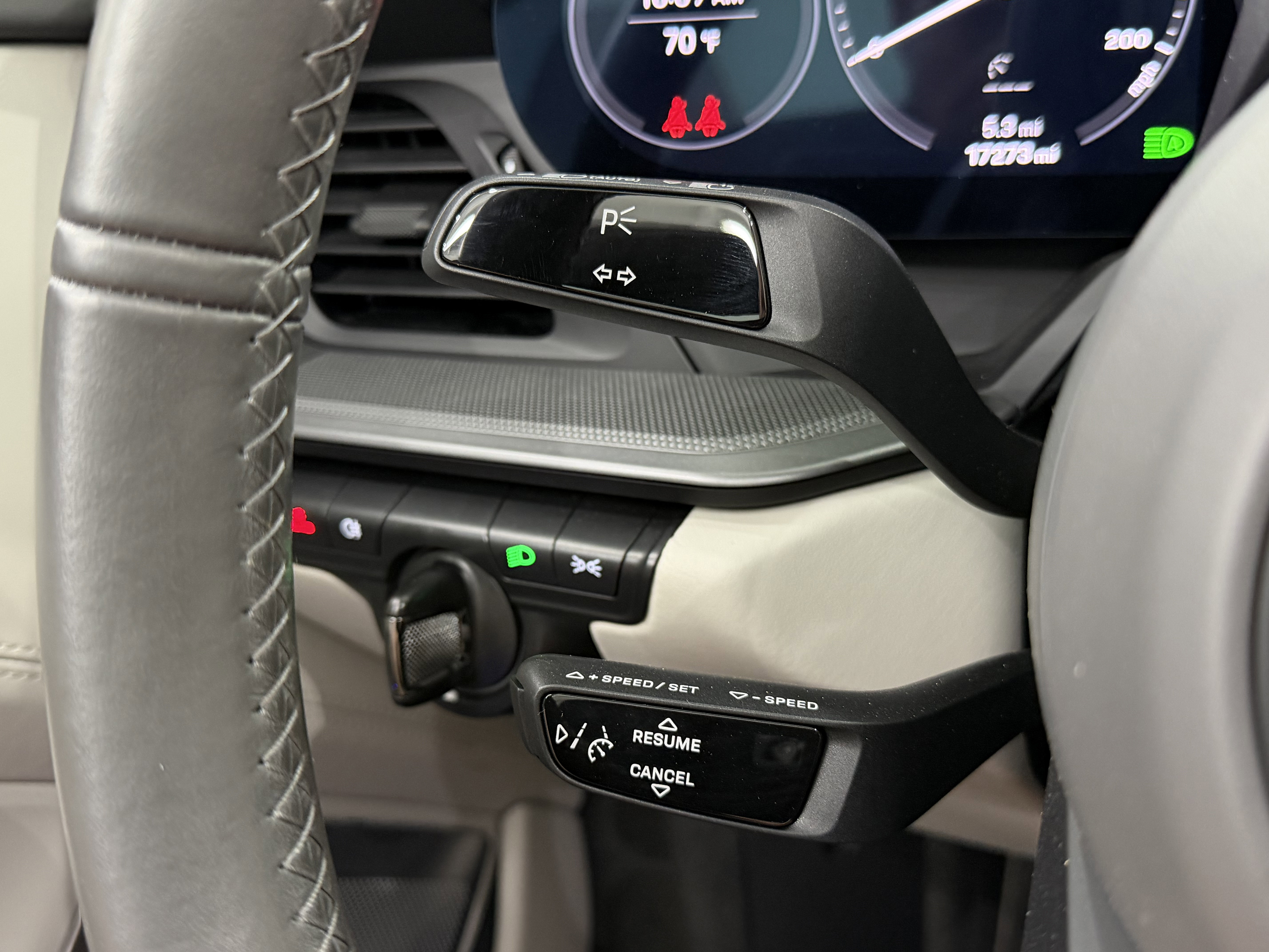 Certified 2022 Porsche 911 Targa 4S image 44