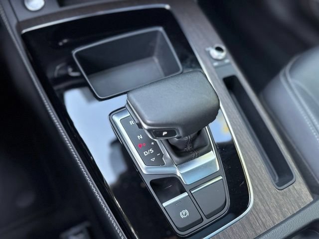 Used 2023 Audi Q5 2.0T Premium Plus w/ Premium Plus Package AWD/4WD image 29