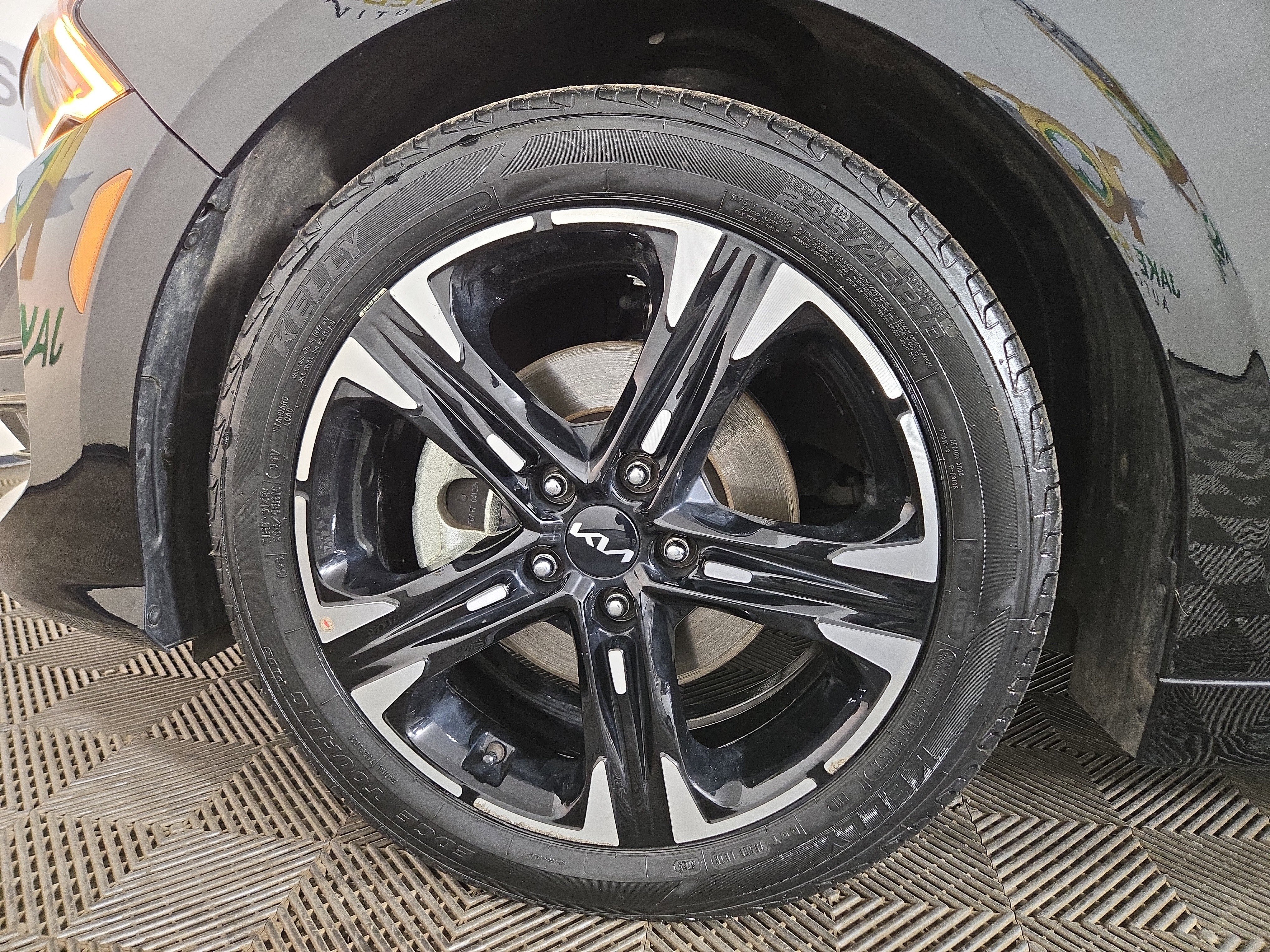 Used 2024 Kia K5 GT-Line image 35