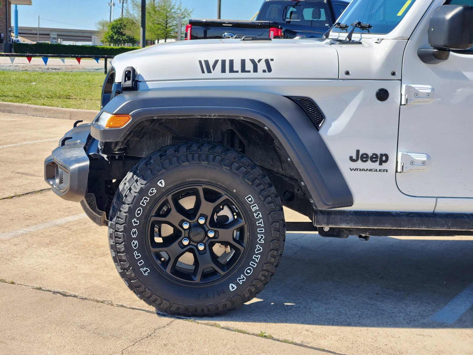 Used 2022 Jeep Wrangler Willys AWD/4WD image 10