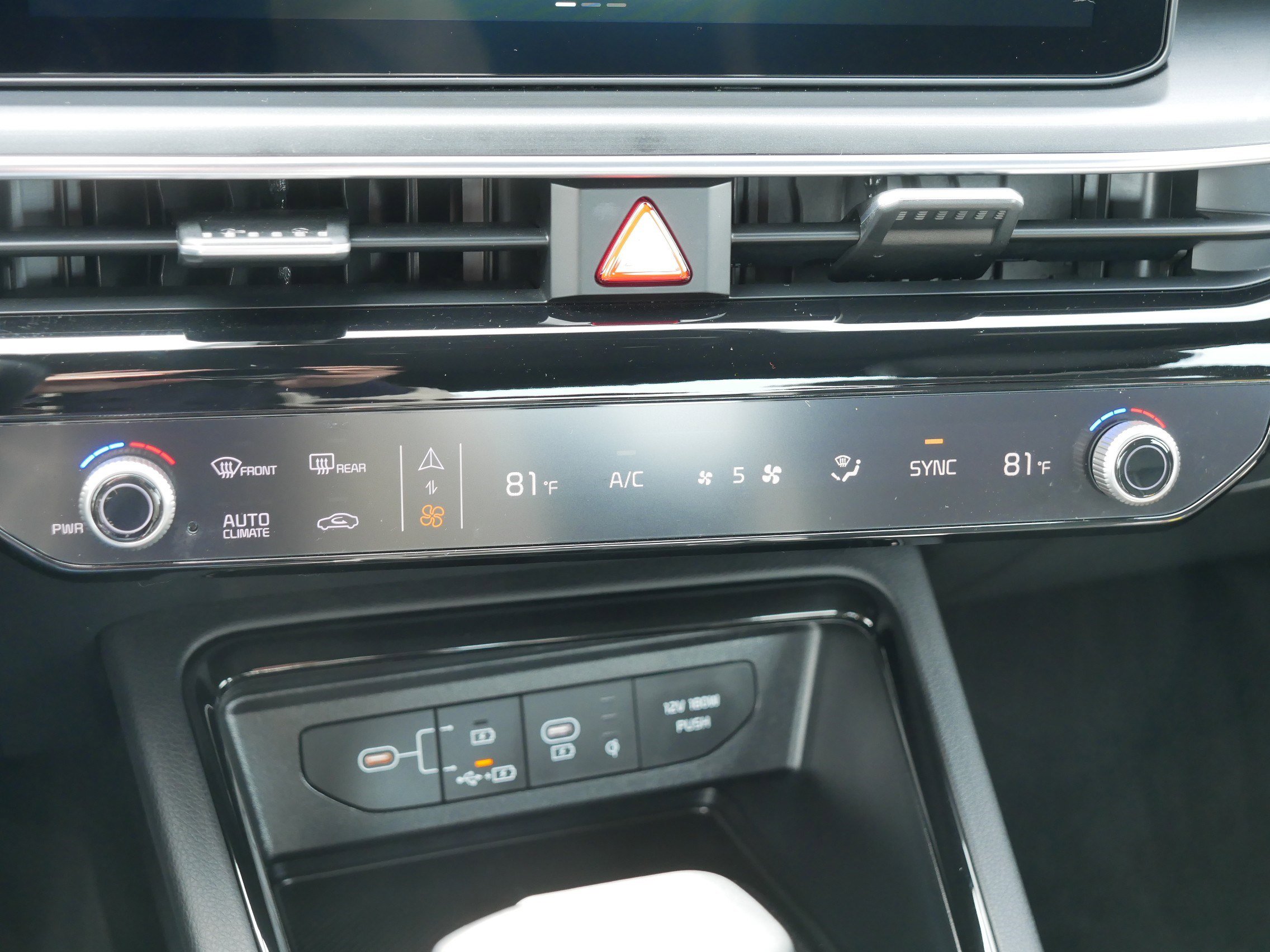 Certified 2025 Kia K5 GT-Line w/ GT-Line Premium Package image 23