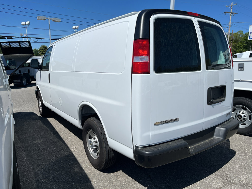 New 2025 Chevrolet Express 2500 w/ Driver Convenience Package RWD image 7