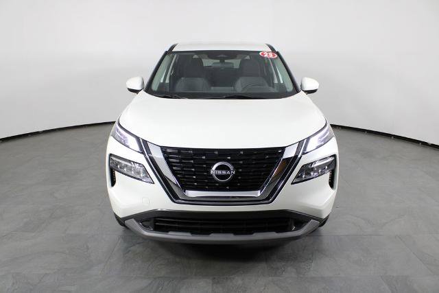 Certified 2023 Nissan Rogue SV FWD image 14