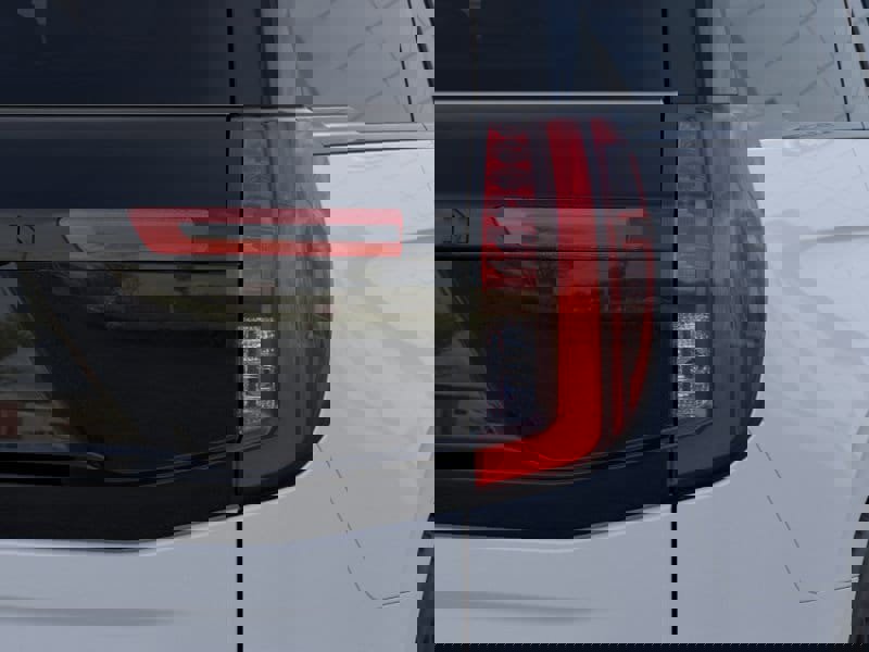 New 2026 Ford Expedition Platinum image 21