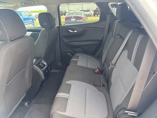 Used 2025 Chevrolet Blazer LT AWD/4WD image 6