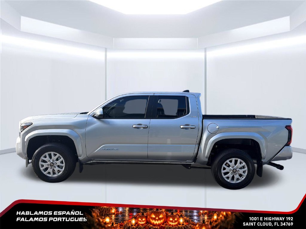Used 2026 Toyota Tacoma SR5 RWD image 2