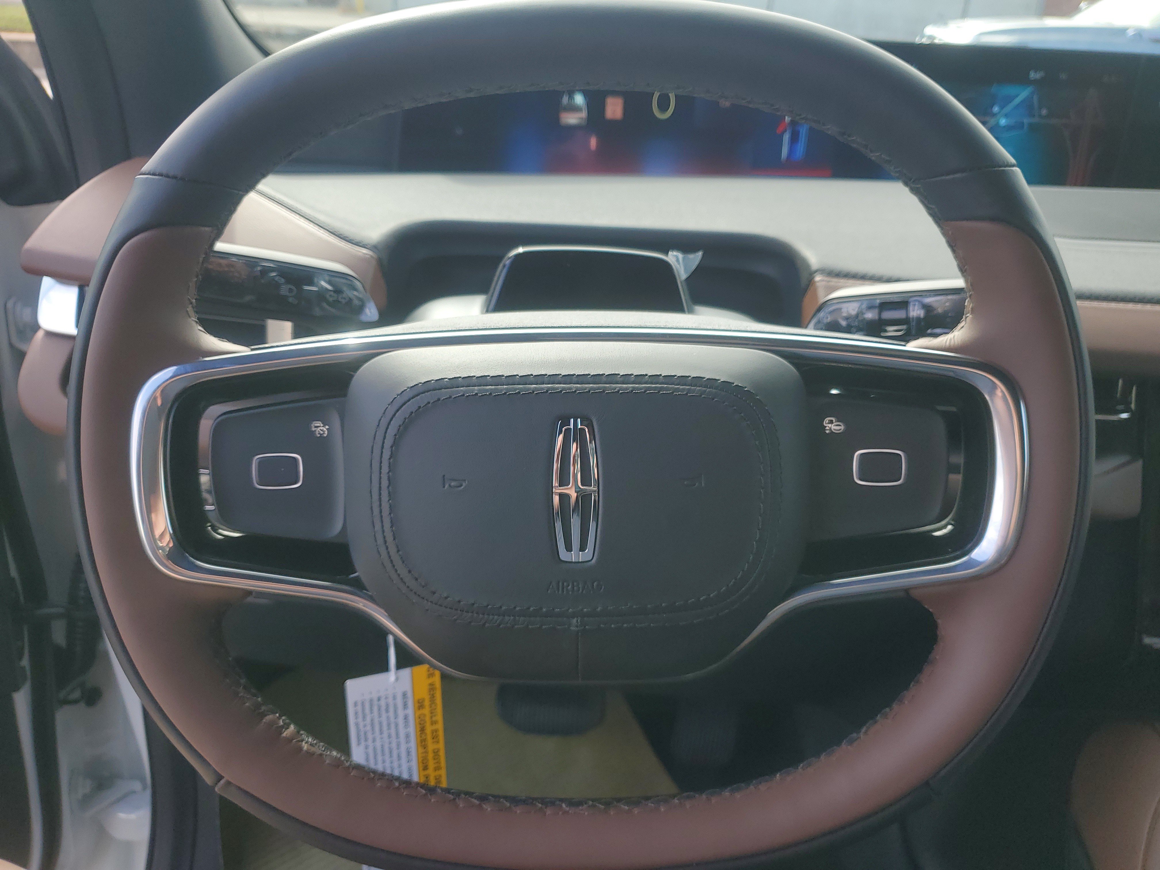New 2026 Lincoln Navigator Reserve AWD/4WD image 11