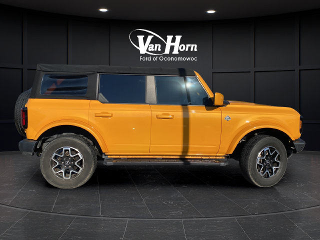 Used 2021 Ford Bronco Outer Banks AWD/4WD image 8