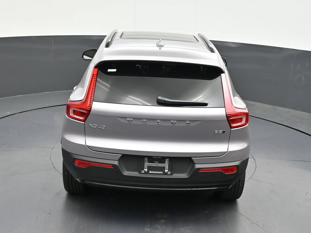 New 2026 Volvo XC40 B5 Plus w/ Climate Package AWD/4WD image 20