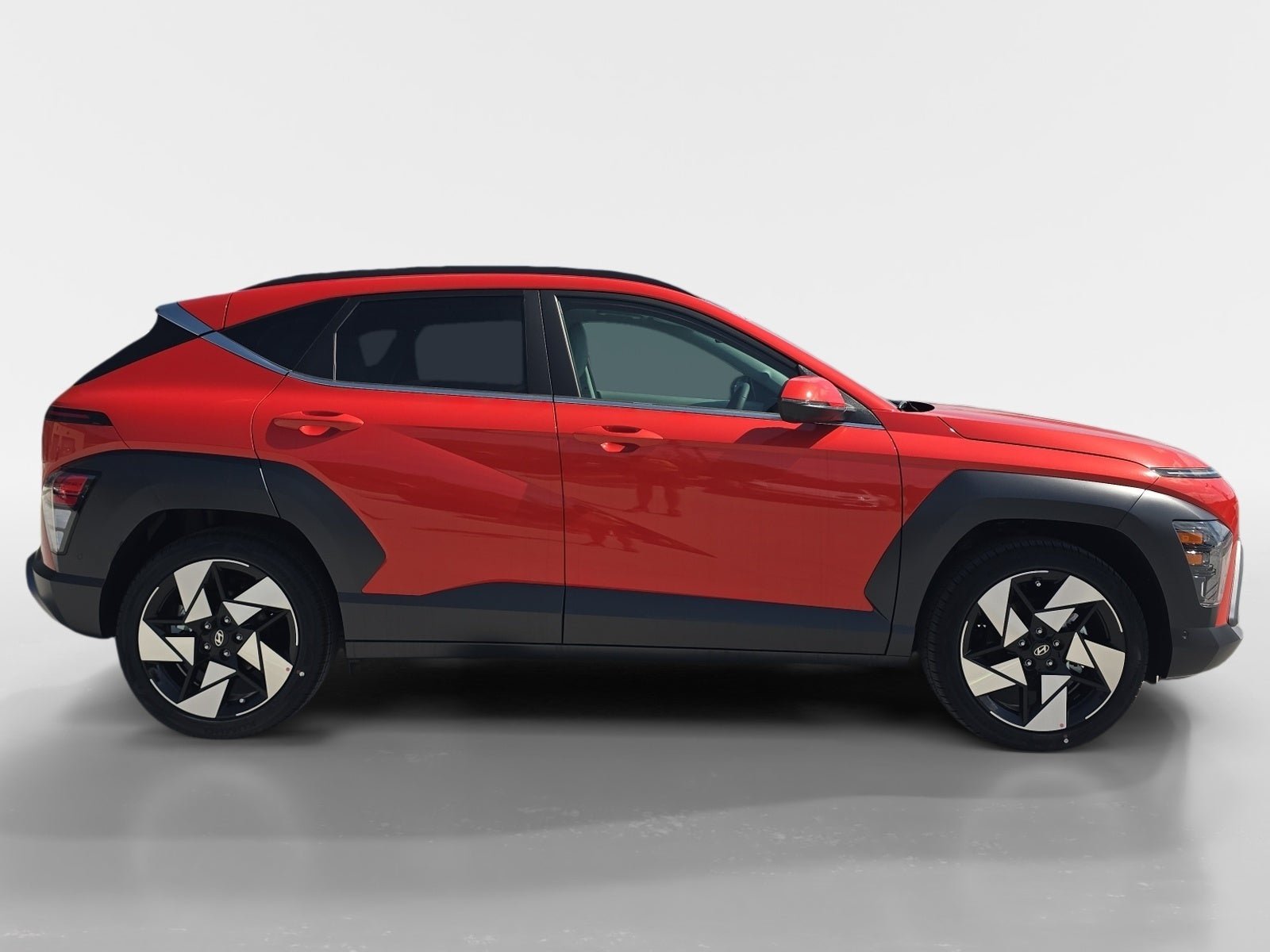 New 2026 Hyundai Kona Limited FWD image 2