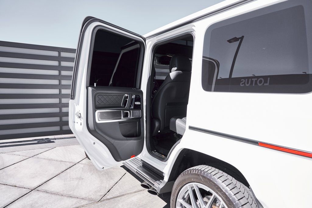 Used 2025 Mercedes-Benz G 63 AMG 4MATIC image 30