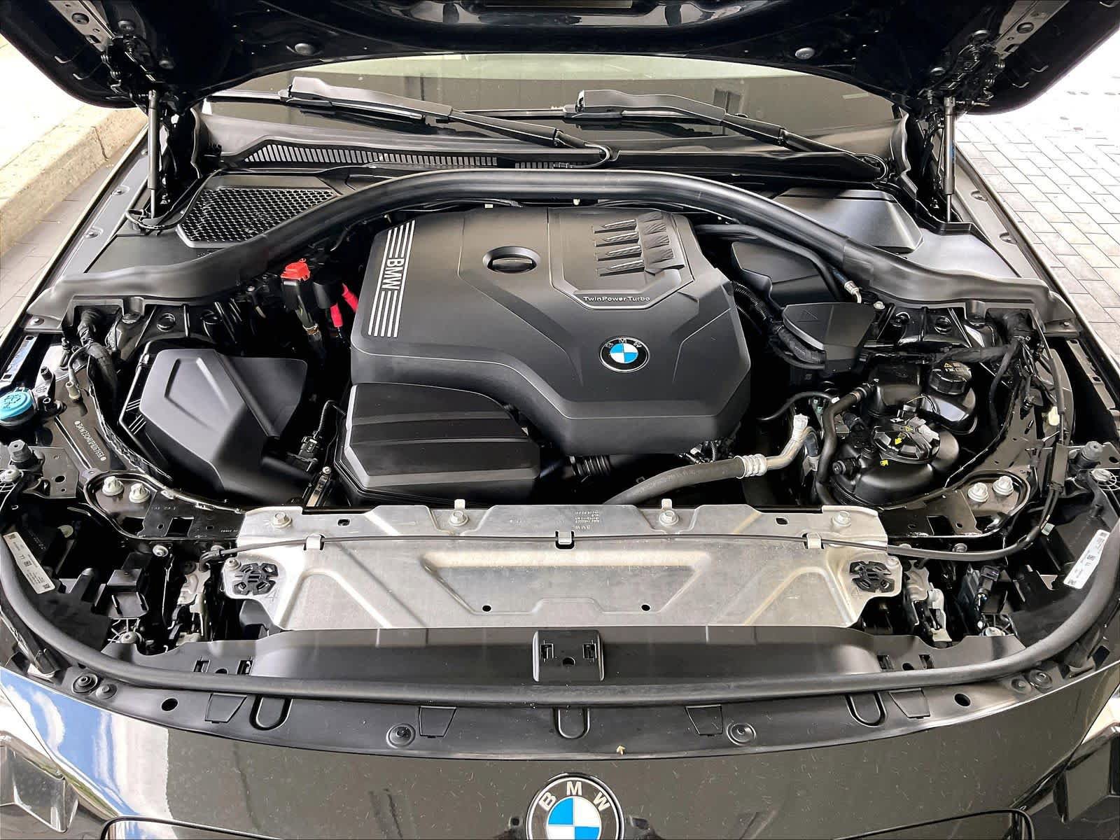Used 2023 BMW 230i Coupe w/ Convenience Package RWD image 12