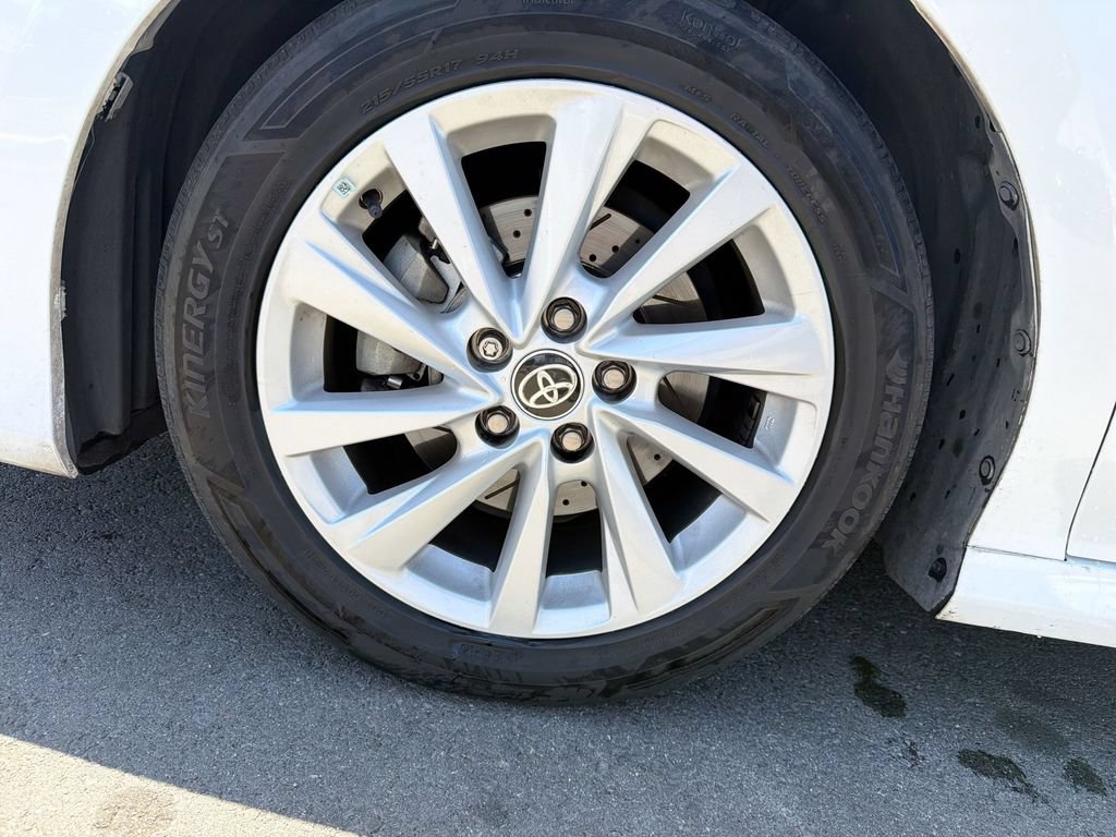 Used 2023 Toyota Camry LE w/ Protection Package (Q2) (TMS) FWD image 17