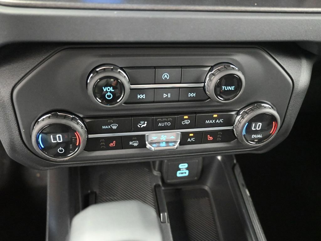 New 2025 Ford Bronco Big Bend image 3