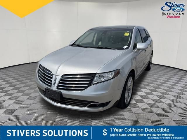 Used 2019 Lincoln MKT AWD image 11
