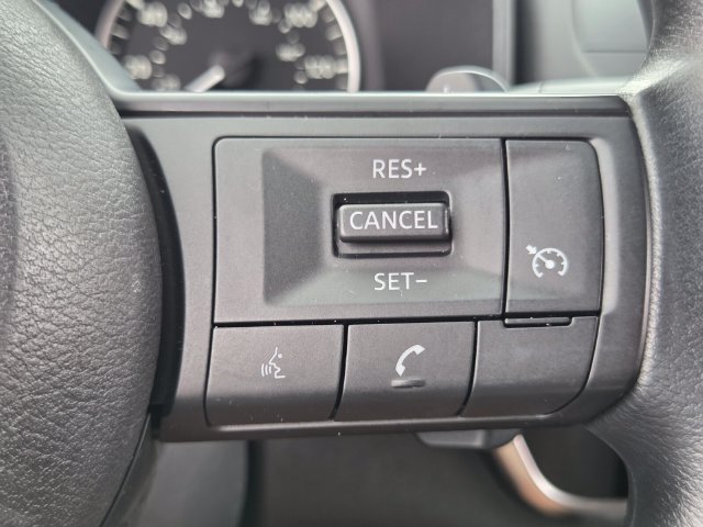 Used 2024 Nissan Rogue S FWD image 28