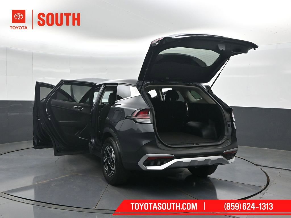 Used 2024 Kia Sportage LX image 53