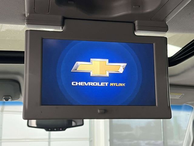 Used 2017 Chevrolet Suburban LT AWD/4WD image 25