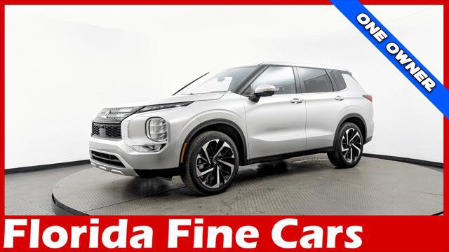 Used 2024 Mitsubishi Outlander SE