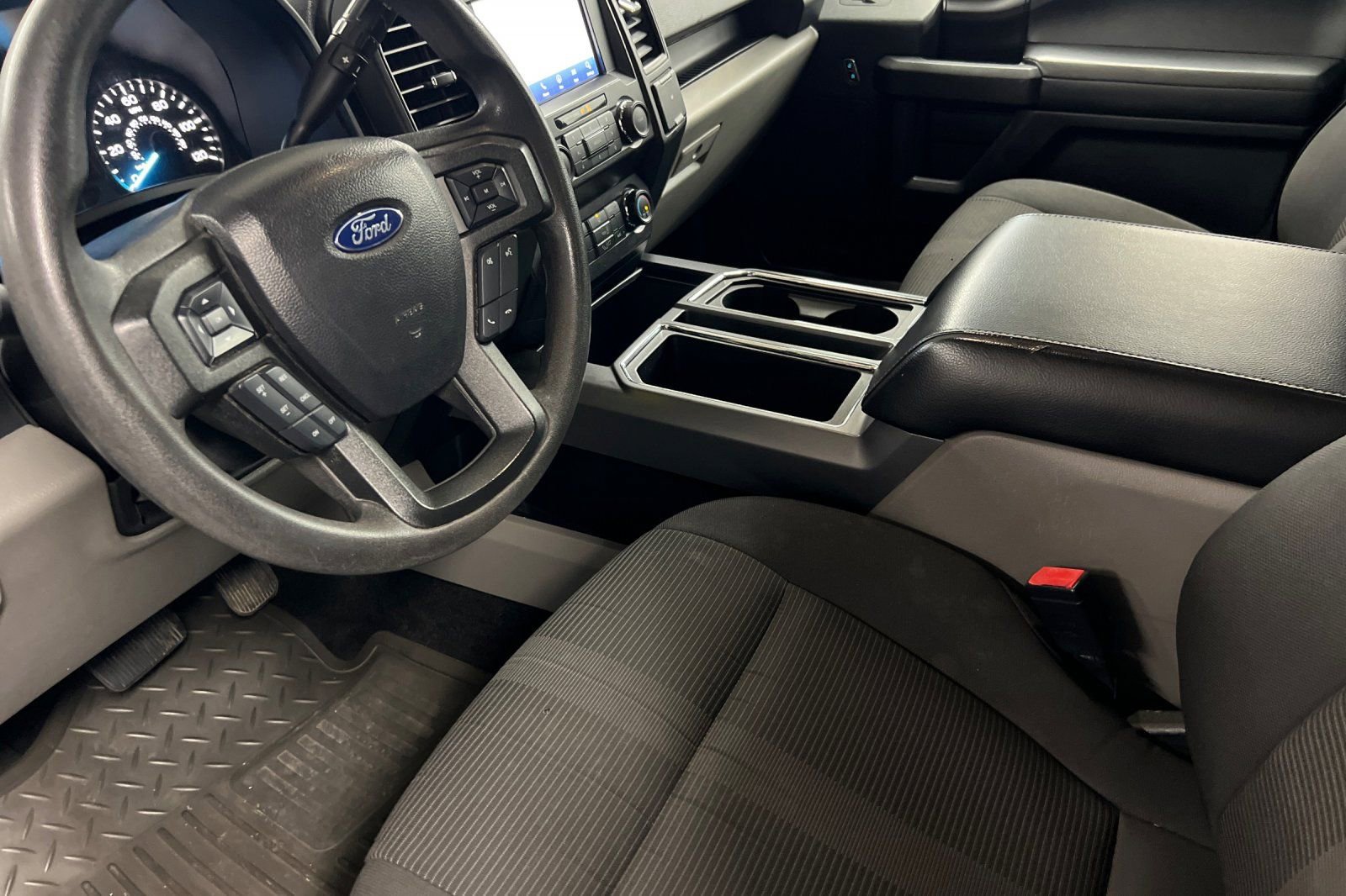 Used 2019 Ford F150 XL w/ Equipment Group 101A Mid AWD/4WD image 10
