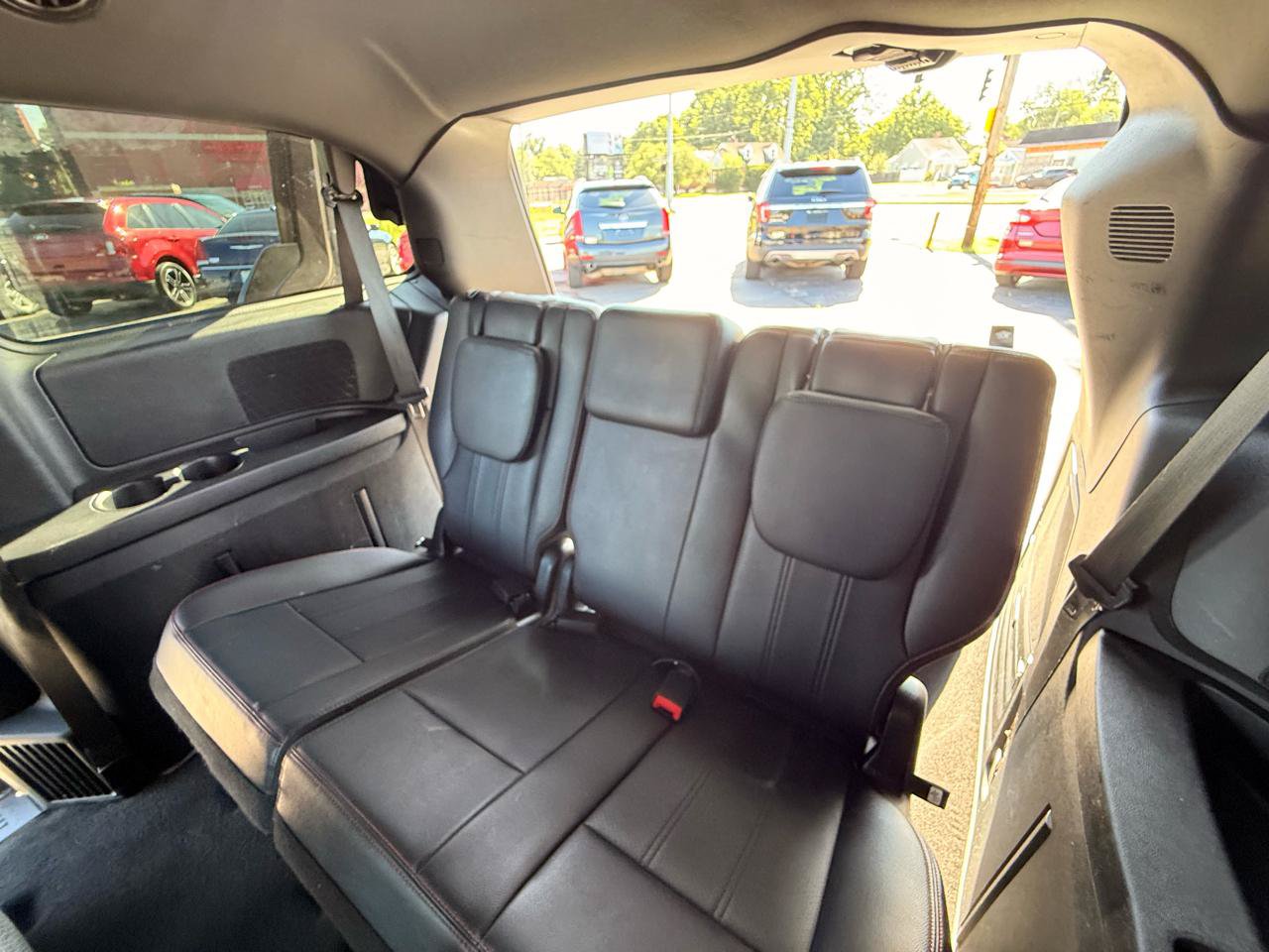 Used 2018 Dodge Grand Caravan GT FWD image 12