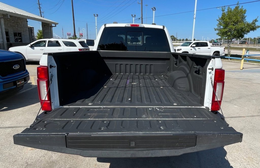 Used 2021 Ford F250 Lariat w/ Lariat Ultimate Package image 12