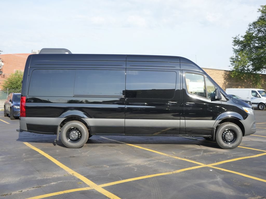 New 2026 Mercedes-Benz Sprinter 2500 image 2