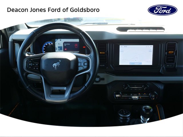 Used 2023 Ford Bronco Badlands image 16
