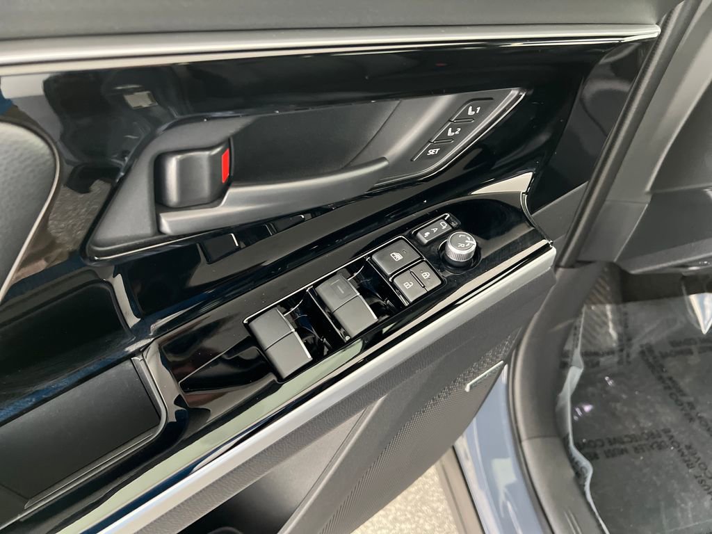 Certified 2024 Subaru Solterra Touring image 13