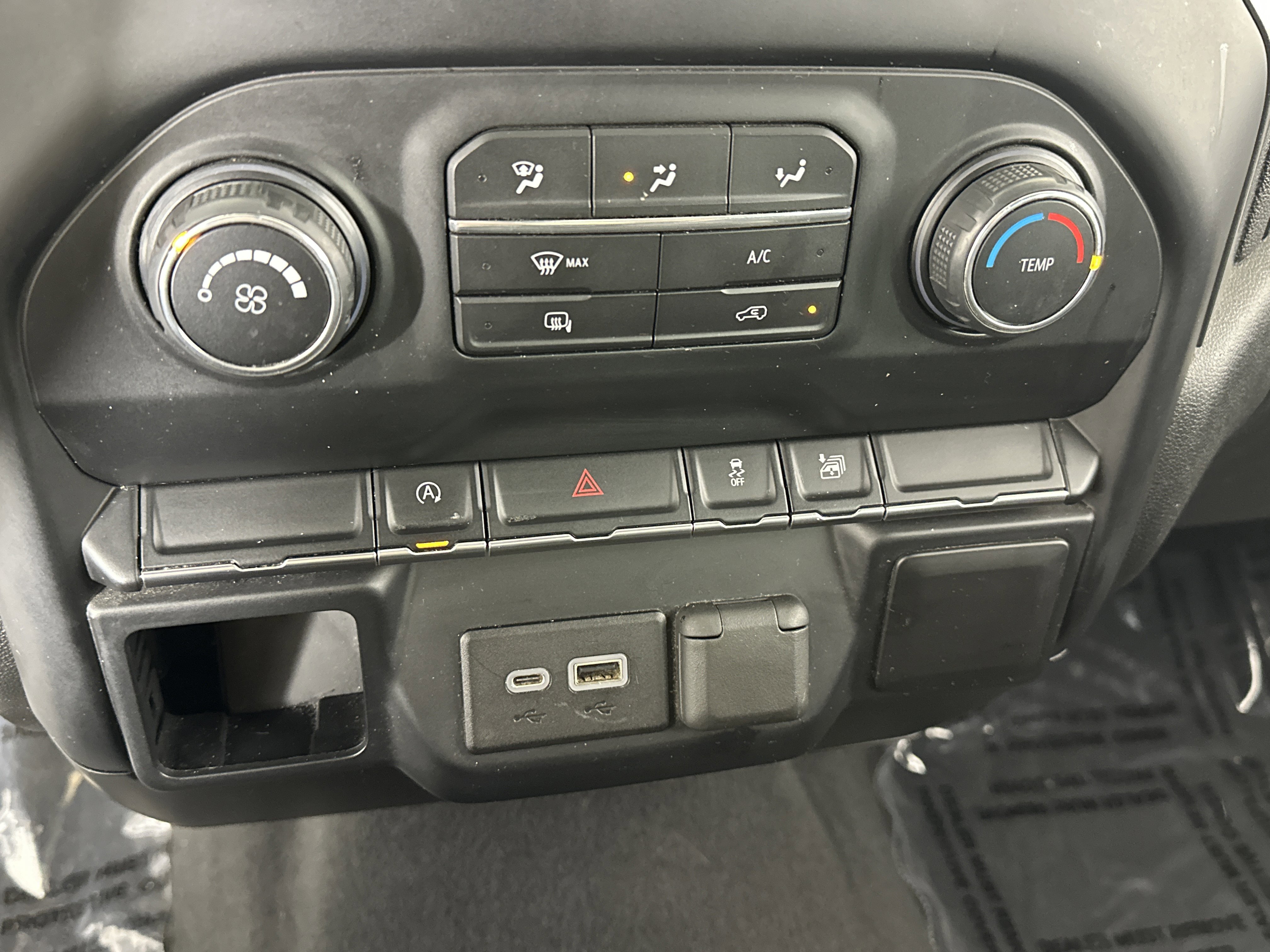 Used 2019 Chevrolet Silverado 1500 LT w/ Bed Protection Package image 22