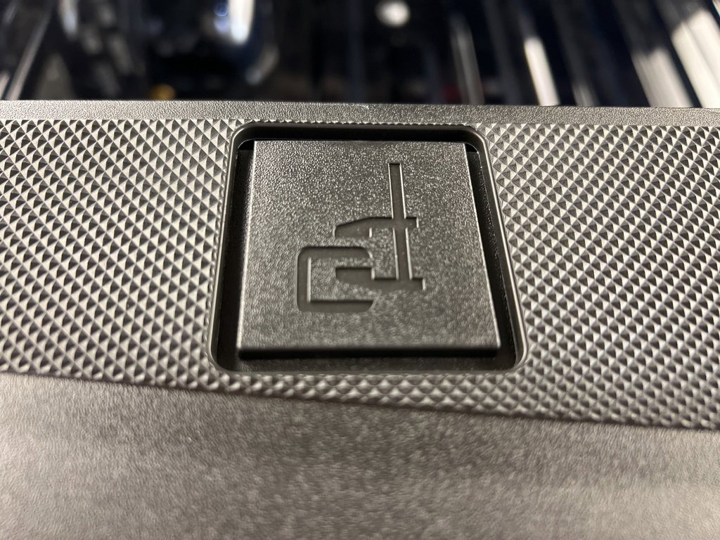 New 2025 Ford F150 Lightning Lariat image 39