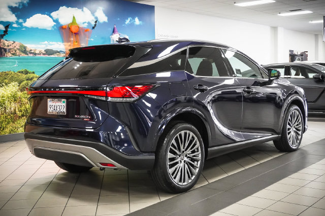 Certified 2024 Lexus RX 450h AWD w/ Convenience Package image 6