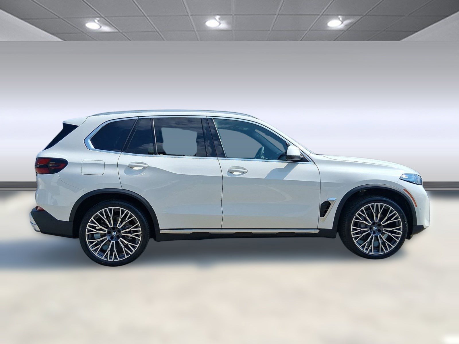 Used 2026 BMW X5 sDrive40i w/ Premium Package image 8