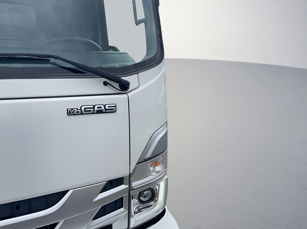 Used 2024 Chevrolet Low Cab Forward RWD image 30