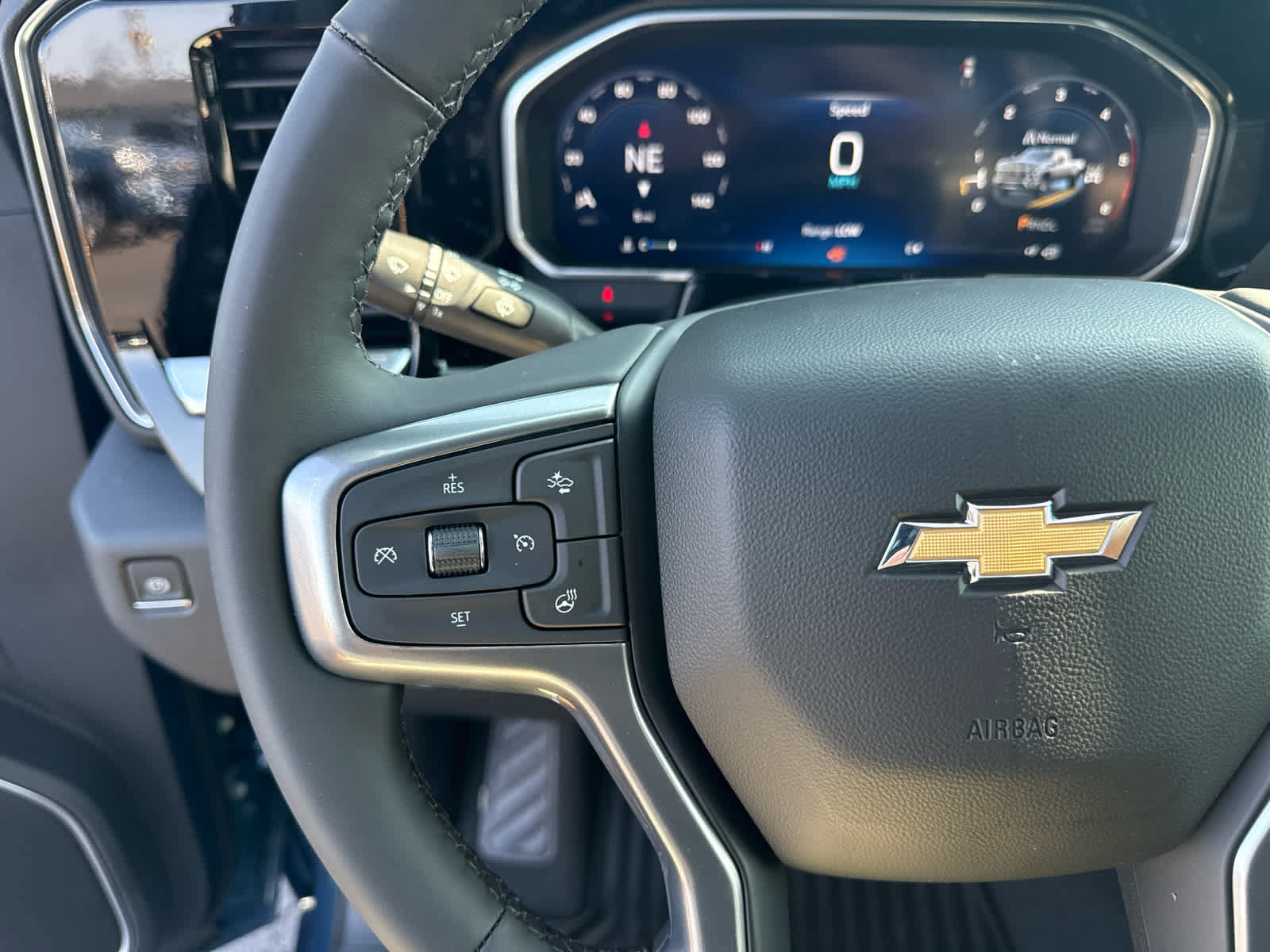 New 2026 Chevrolet Silverado 3500 LT w/ All Star Edition AWD/4WD image 17