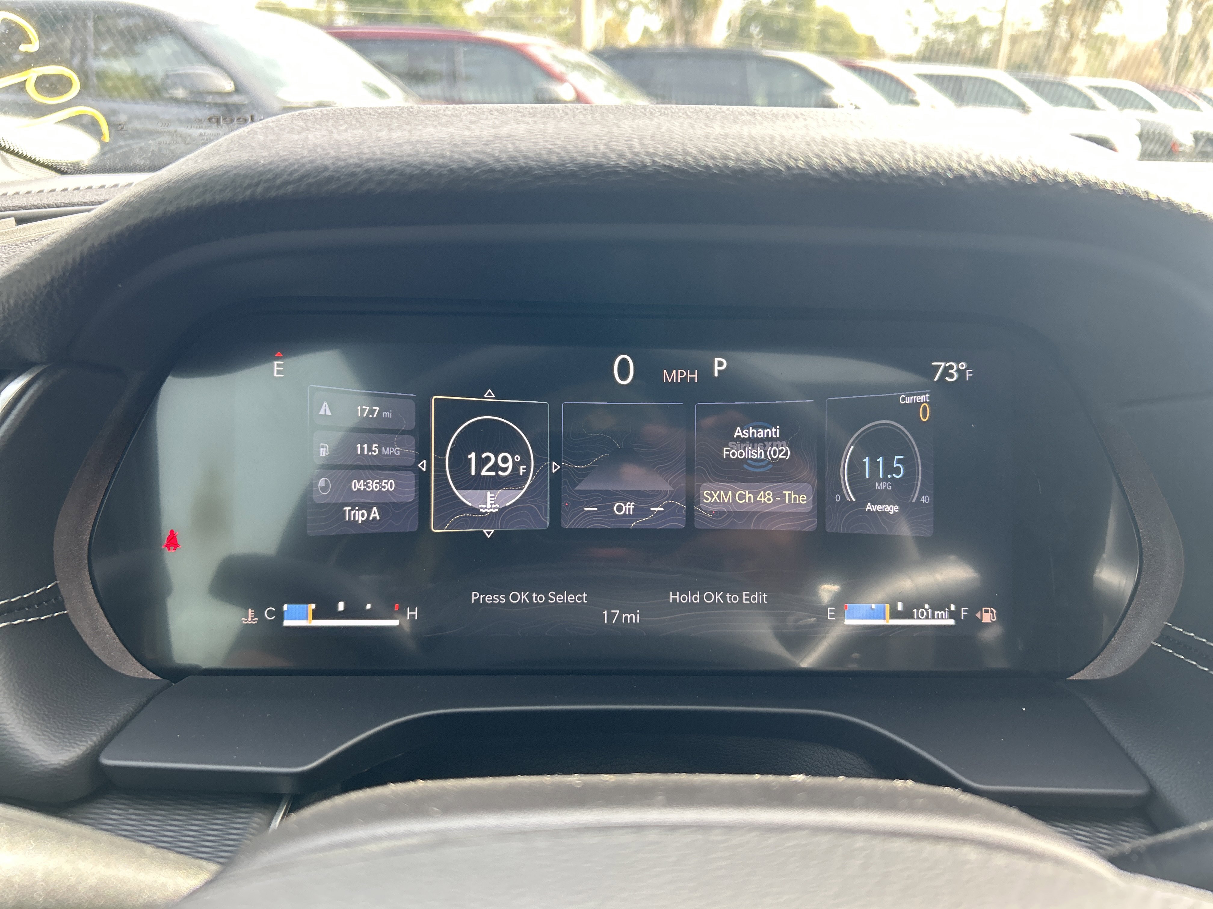 New 2025 Jeep Grand Cherokee Altitude image 23