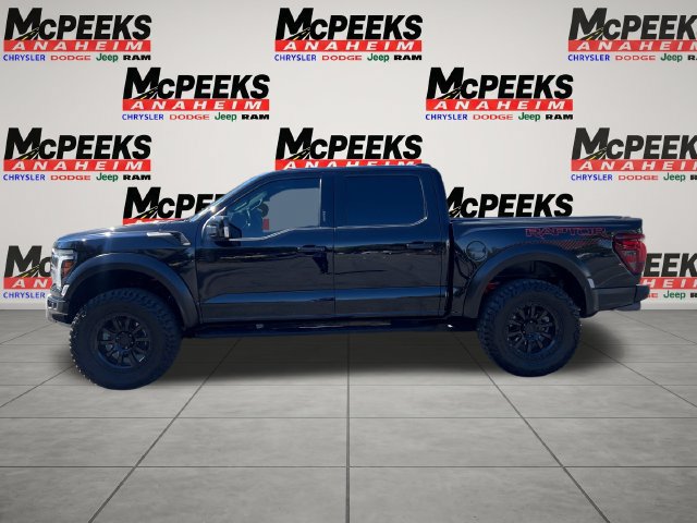 Used 2025 Chevrolet Silverado 1500 LT Trail Boss w/ Protection Package AWD/4WD image 2