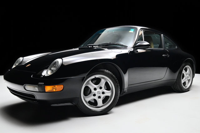 Used 1995 Porsche 911 Carrera RWD image 16