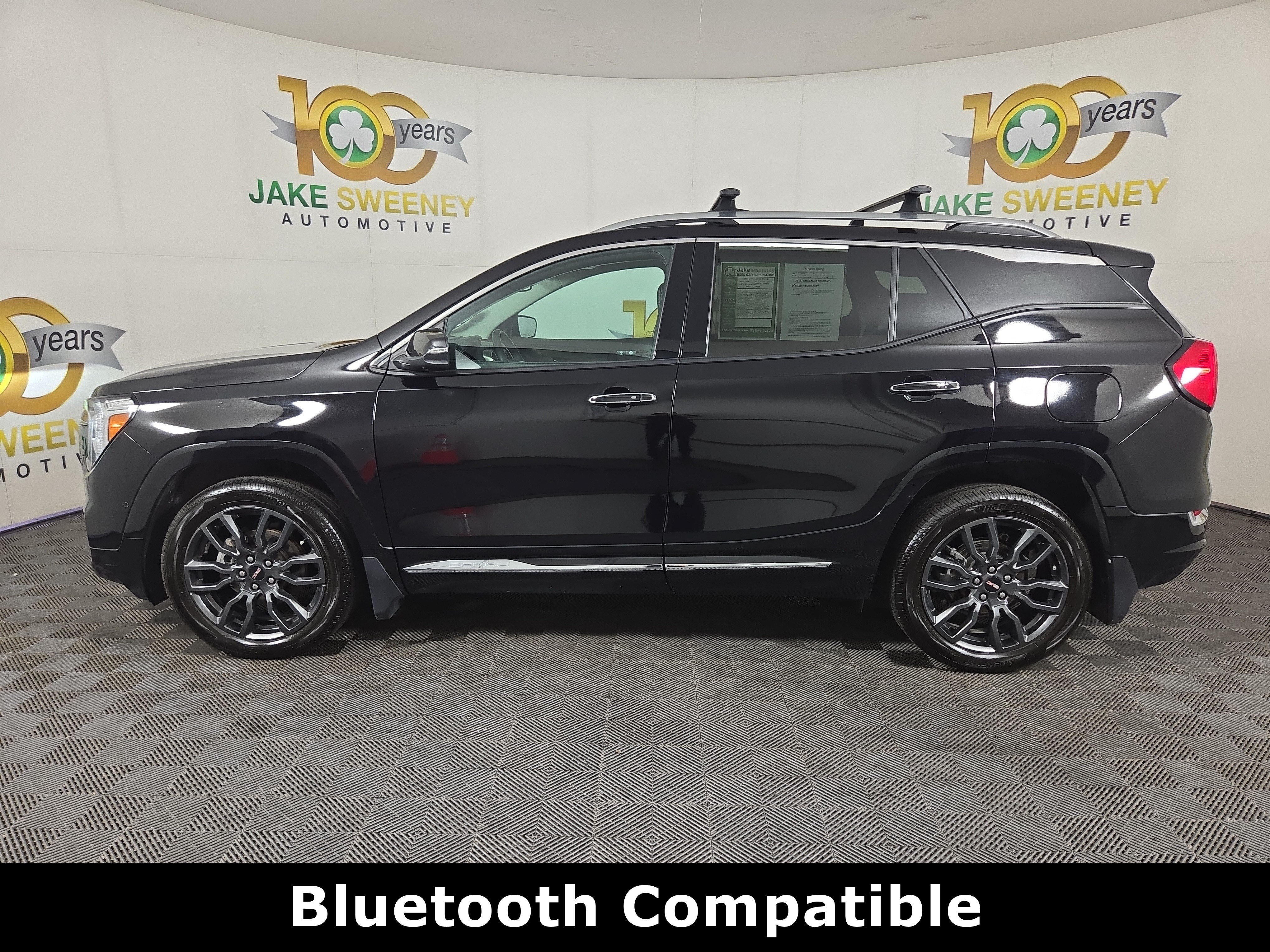 Certified 2024 GMC Terrain Denali w/ Black Diamond Edition AWD/4WD image 4