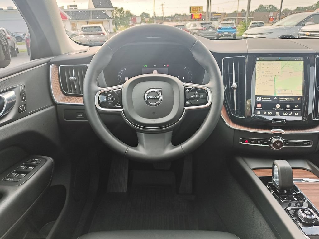 Used 2024 Volvo XC60 B5 Plus w/ Protection Package Premier AWD/4WD image 16