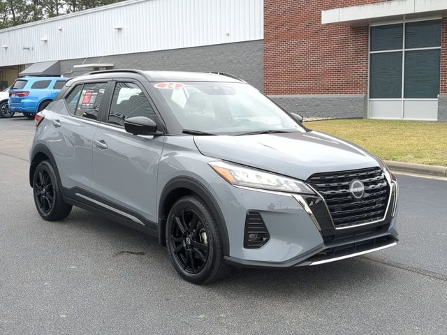 Used 2024 Nissan Kicks SR FWD image 1