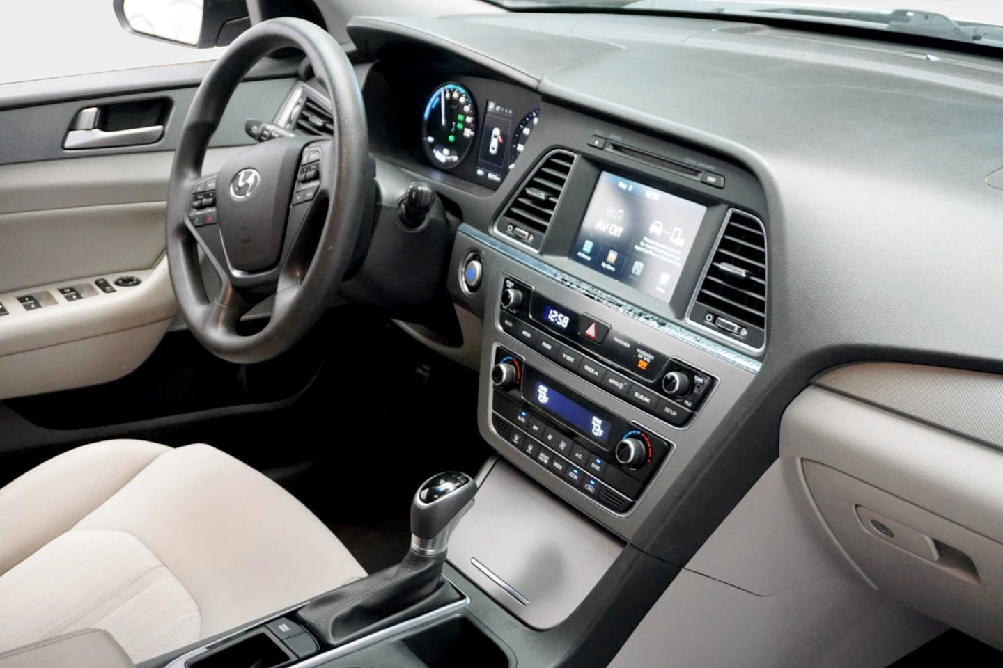 Used 2017 Hyundai Sonata SE FWD image 20