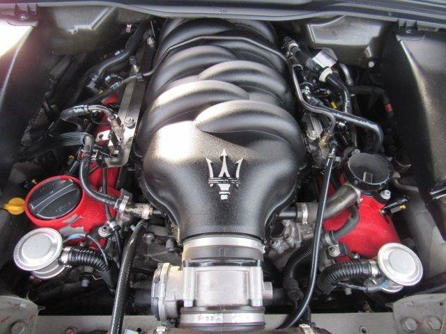 Used 2014 Maserati GranTurismo Sport RWD image 38