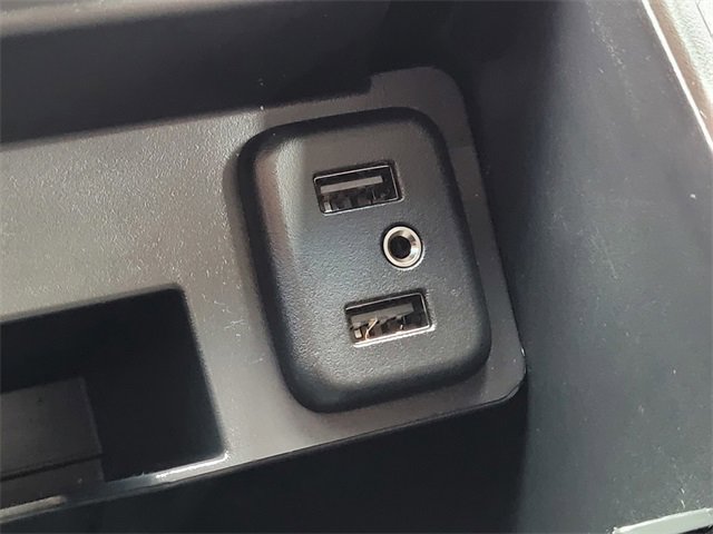 Used 2020 Chevrolet Suburban Premier image 16