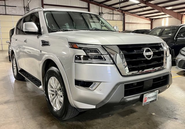 Used 2022 Nissan Armada SV image 1